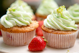 strawberry lime margarita cupcakes