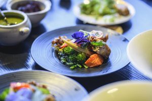 farm-to-table restaurant salad