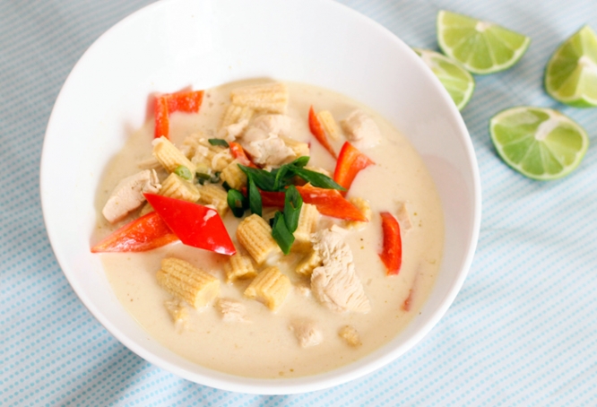 Green Curry Coconut Chicken Soup