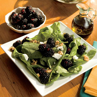 Easy Spinach, Blackberry and Goat Cheese Salad Recipe