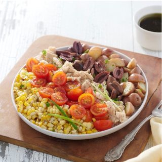 ☀️🥗 Summer Niçoise Salad 🌽🐟⁠
⁠
Give a classic French favorite a smoky summer upgrade! This hearty salad features sweet charred corn, fresh tomatoes, potatoes, olives, and flaky tuna, all tossed in a punchy homemade balsamic dressing. It’s the ultimate healthy summer meal. 🍅✨⁠
⁠
Link in bio for the recipe! 🔗👇⁠
⁠
📸: @rebeccadentonphotography ⁠
⁠