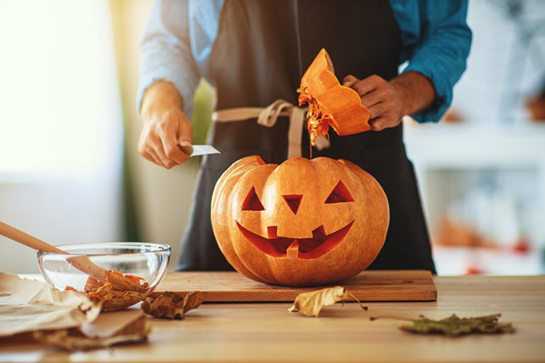 Pumpkin Carving Tips for Gorgeous Gourds