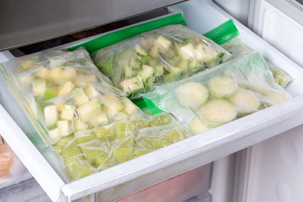 How to Freeze Zucchini (Sliced, Shredded and Zoodles) Farm Flavor
