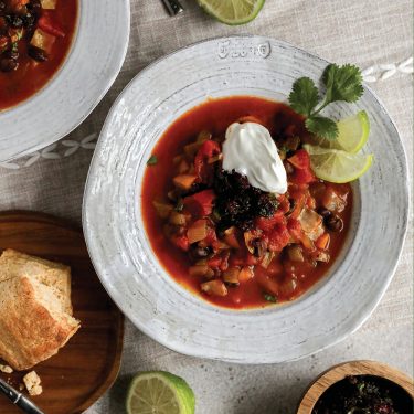 Slow Cooker Turkey-Pumpkin Chili with Cranberry Relish